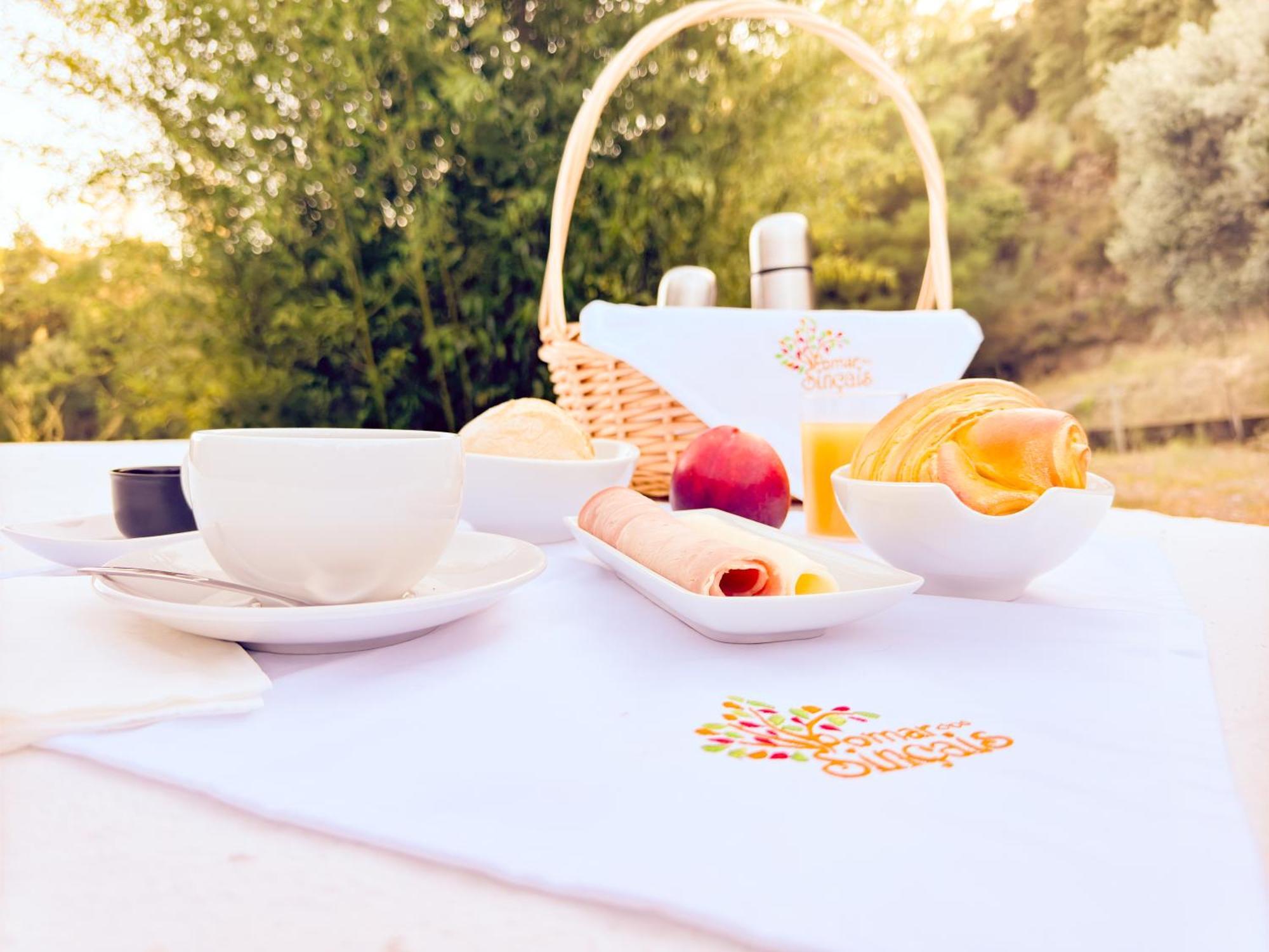 Quinta Dos Sincais Bed & Breakfast Guarda Exterior photo