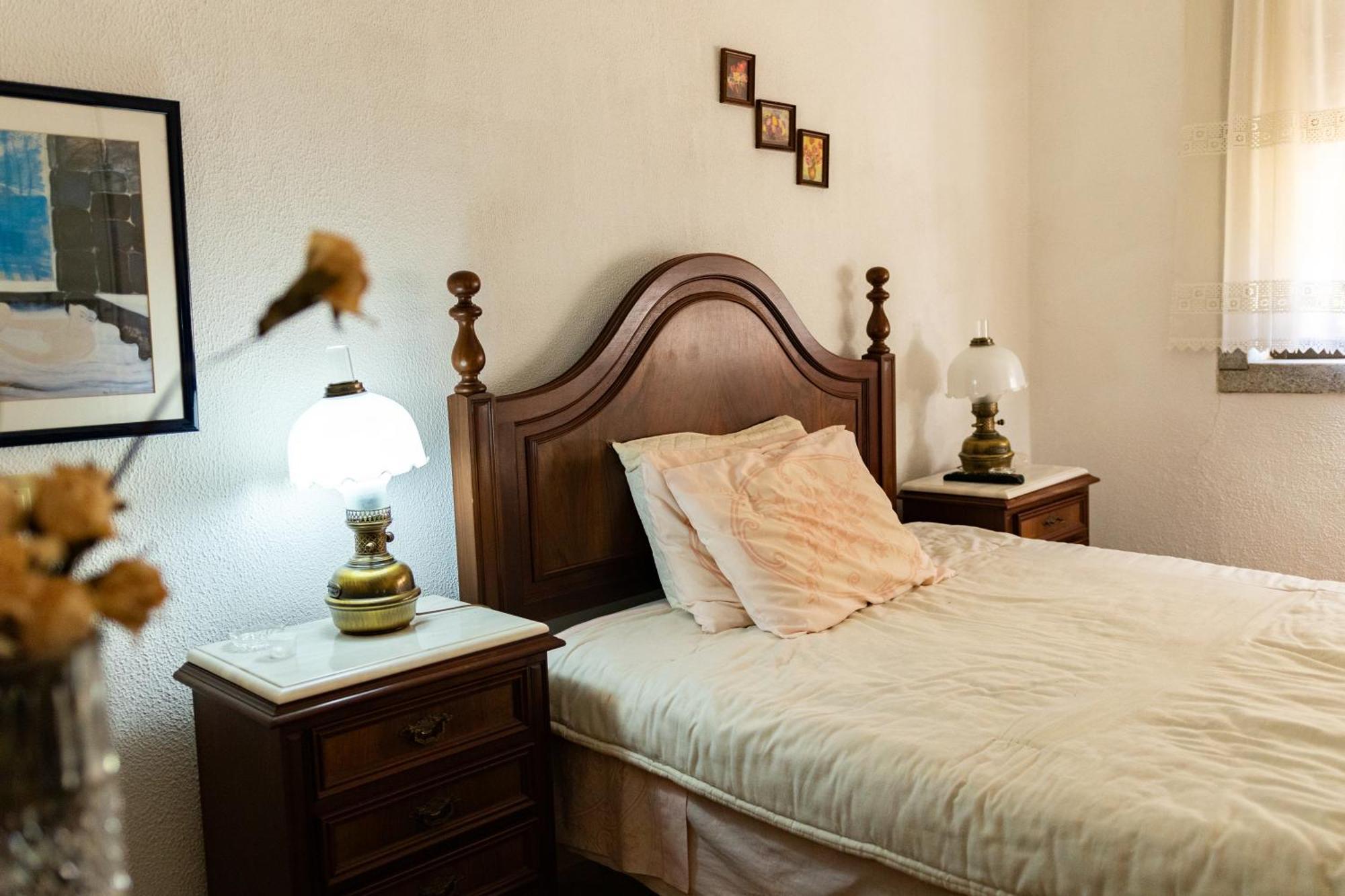Quinta Dos Sincais Bed & Breakfast Guarda Exterior photo