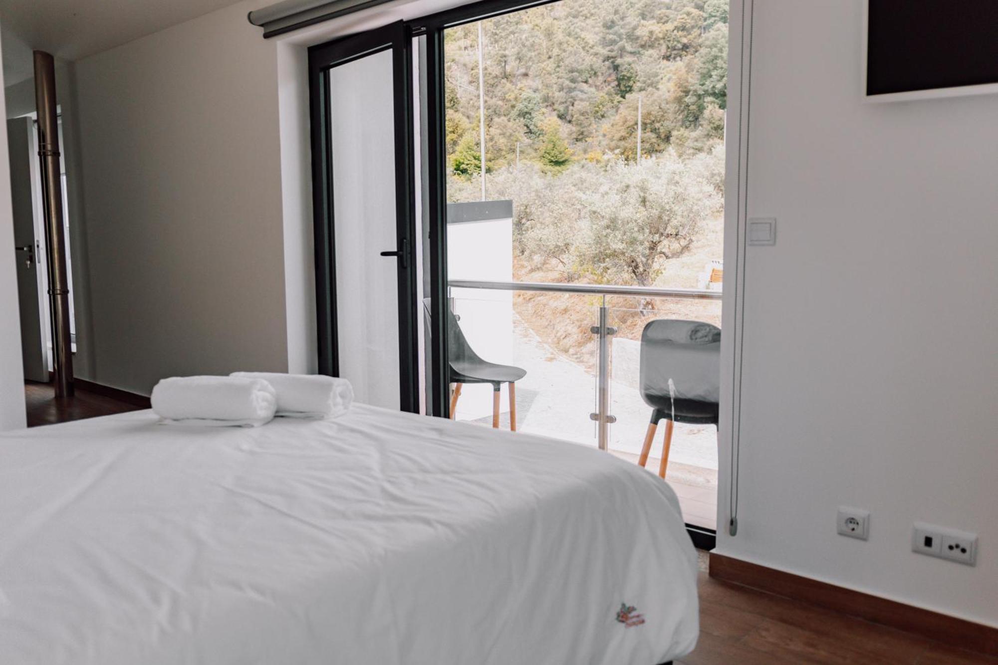 Quinta Dos Sincais Bed & Breakfast Guarda Exterior photo